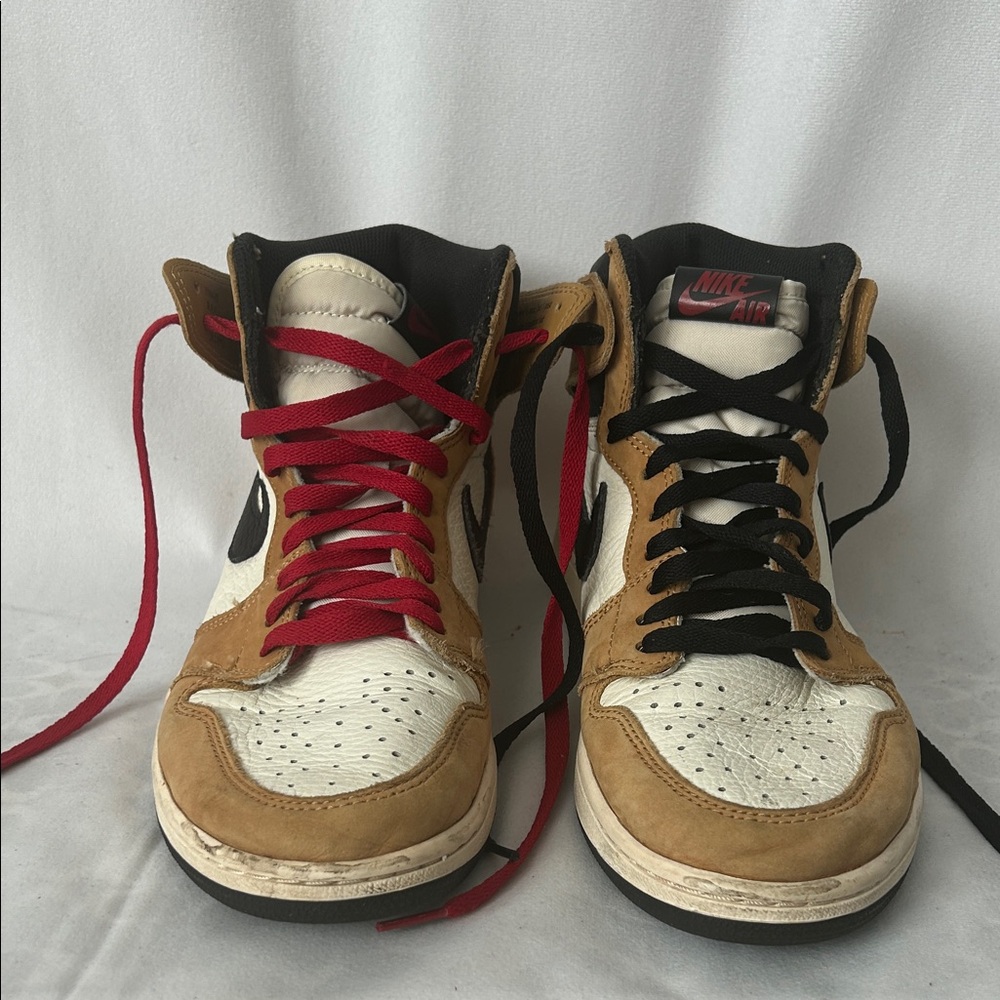 Nike Jordan 1 Retro Rookie Of The Year High-Top Sneakers **Size 10** - Picture 3 of 15
